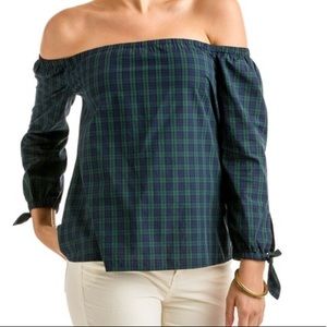 Vineyard Vines- Off the shoulder top
